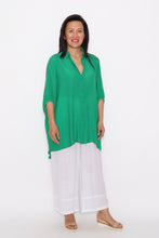 Load image into Gallery viewer, 7451 Green Hi-low shirt &amp; 7735 Pants

