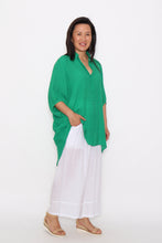 Load image into Gallery viewer, 7451 Green Hi-low shirt &amp; 7735 Pants
