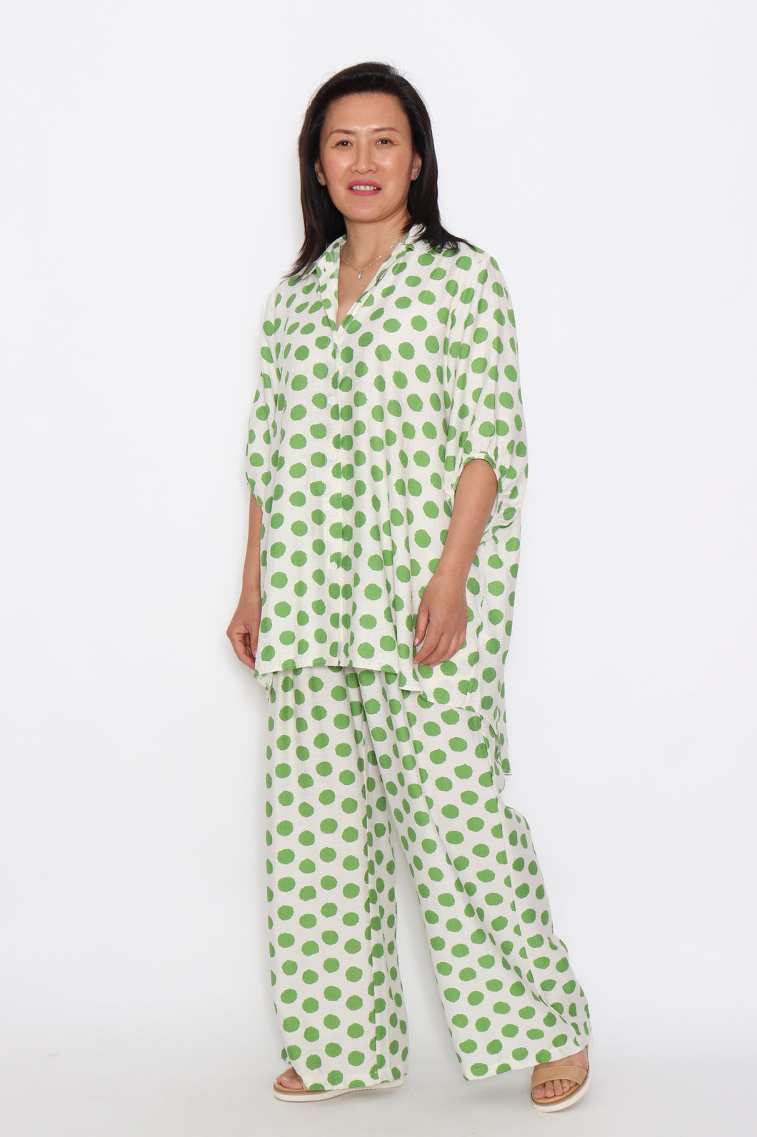 8032 Green Polka Dots Hi-Low shirt & 7972 Green Polka dots Wide-Leg pants