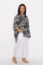 Load image into Gallery viewer, 8032 Black &amp; White Geometric Shirt and 7735 White Pants
