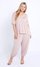 Load image into Gallery viewer, 7293 dusty pink  three quote pants
