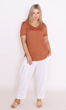 Load image into Gallery viewer, 7798 Rust Tee with curvy hem
