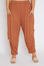 Load image into Gallery viewer, 7615 Rust Pants with tie
