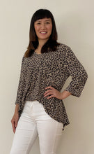Load image into Gallery viewer, 7854  Brown Hi-Low leopard top
