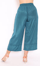 Load image into Gallery viewer, 7748 Teal pants
