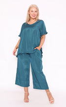 Load image into Gallery viewer, 7876 Teal top
