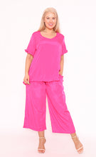 Load image into Gallery viewer, 7748 Hot-pink pants
