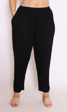 Load image into Gallery viewer, 7812 Black pencil pants
